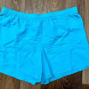 Columbia women’s fishing shorts